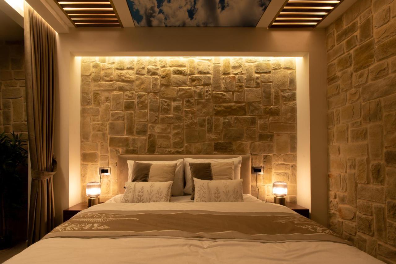 Kadarim Boutique Suites-beachfront