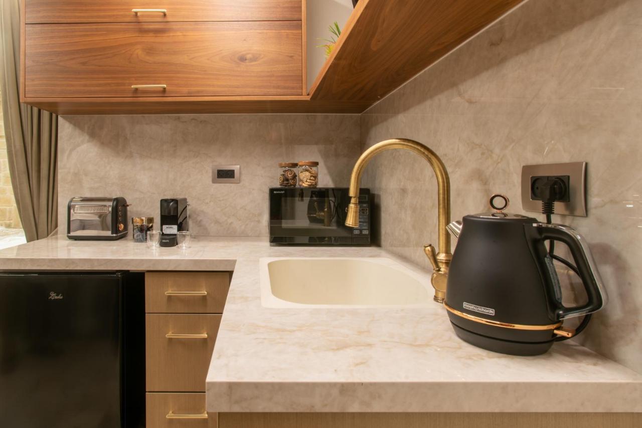 Kadarim Boutique Suites-beachfront אכסניה