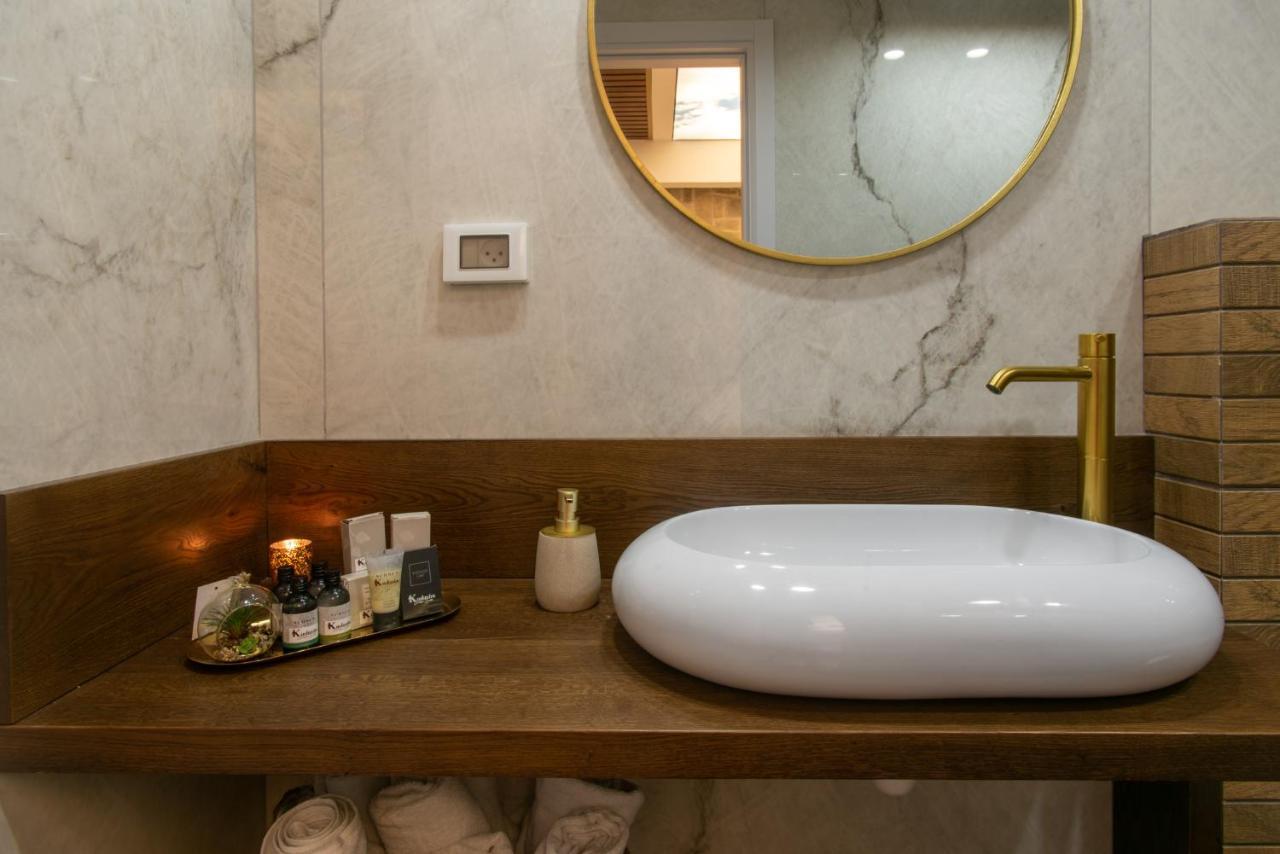 אכסניה Kadarim Boutique Suites-beachfront חיפה