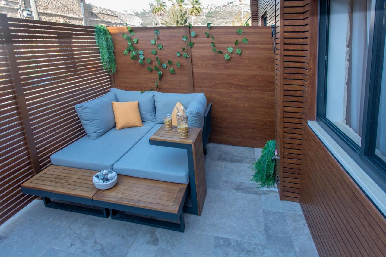 Kadarim Boutique Suites-beachfront חיפה
